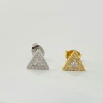 Brinco Titânio Triângulo/TE425